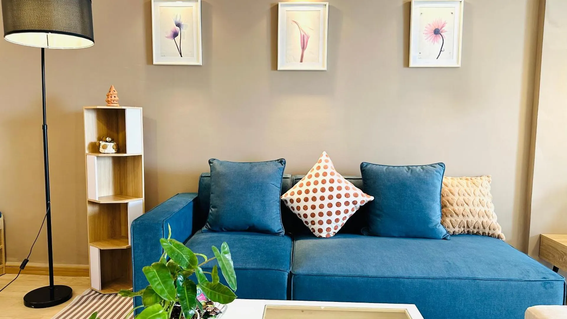 Doha Homes - Central Garden, Trung Tam Quan 1,2 Phong Ngu, 2 Bathroom Ho Chi Minh City